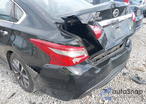 2018 Nissan Altima 2.5 Sv z USA, uszkodzony, nr VIN 1N4AL3AP0JC253656